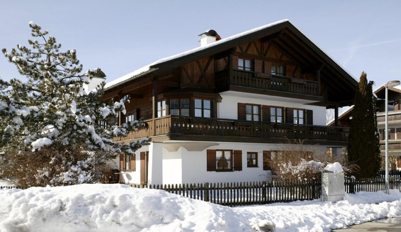 Ferienhaus Rosa 2 & 5 フュッセン エクステリア 写真